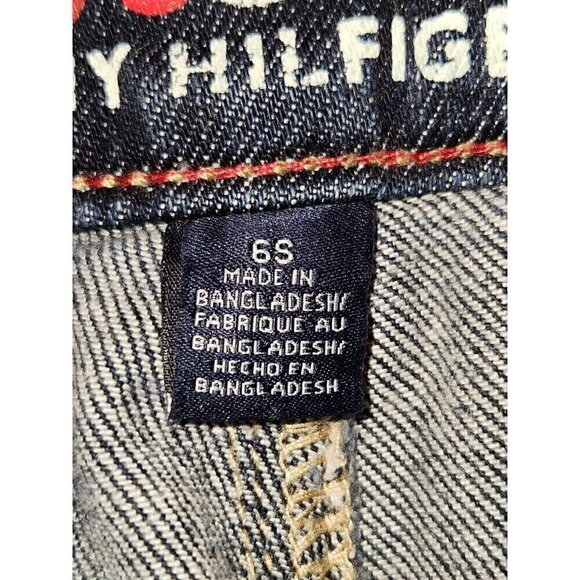 Tommy Hilfiger Womens Hope Bootcut Dark Wash Jeans Size 6S Y2K - Picture 12 of 16
